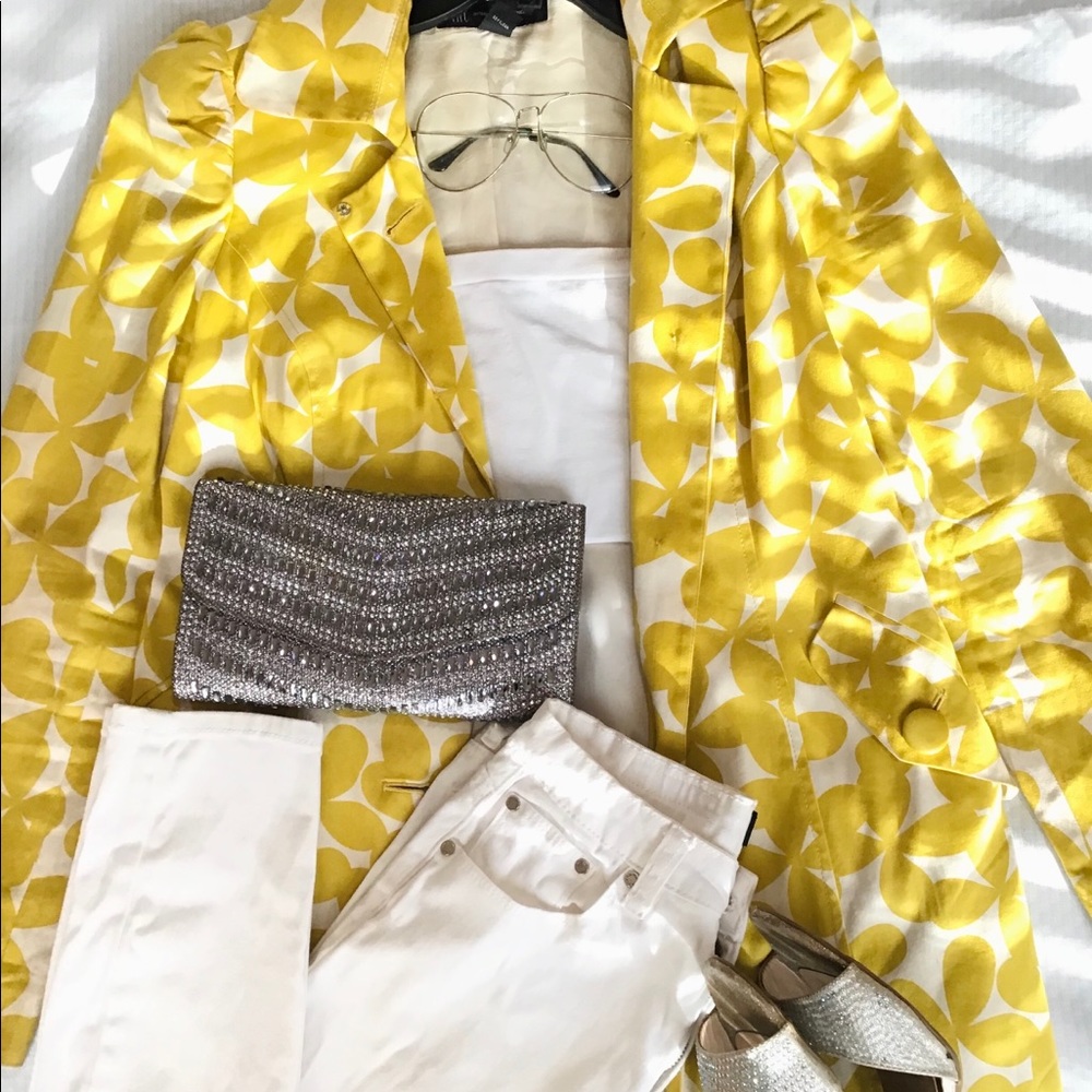 Women’s Yellowish Green Button Up Coat